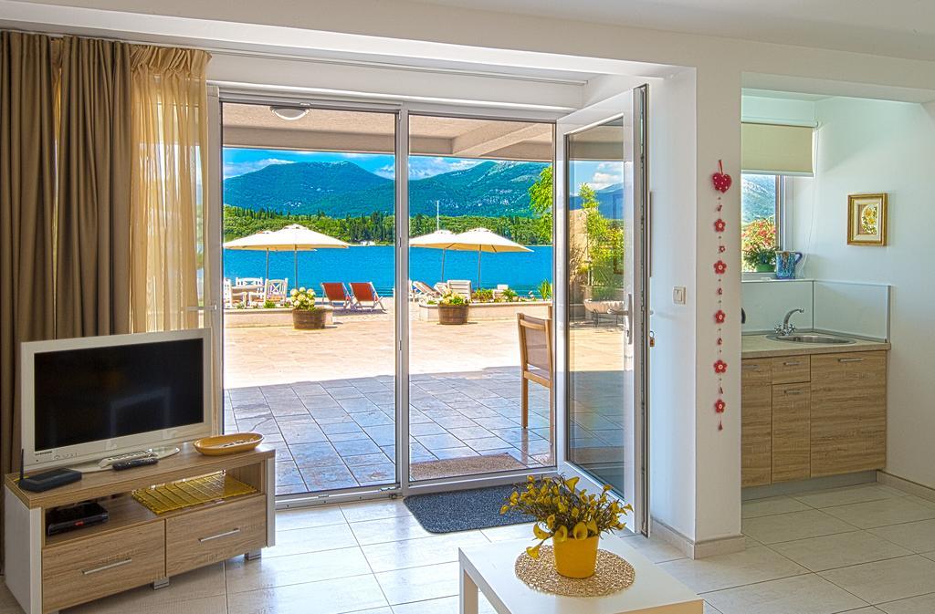 Aruba Apartments Tivat Exterior foto